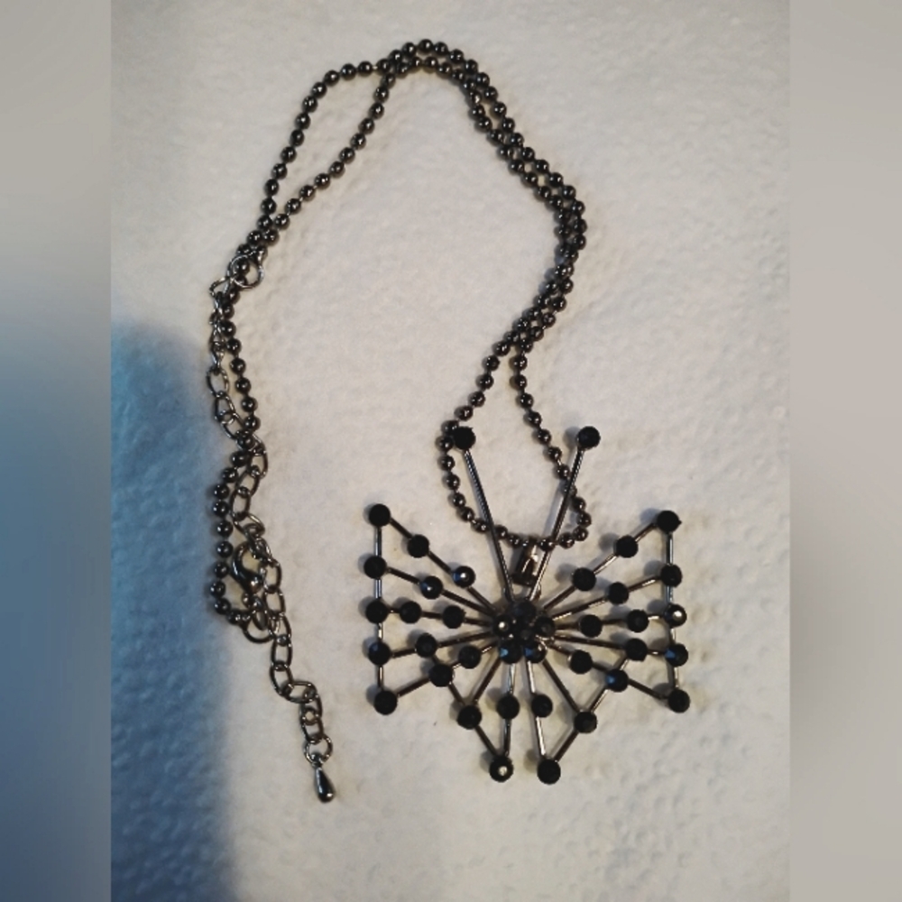 Elegant Shiny Black Beaded Necklace Rhinestones Pendant Butterfly Shape Design